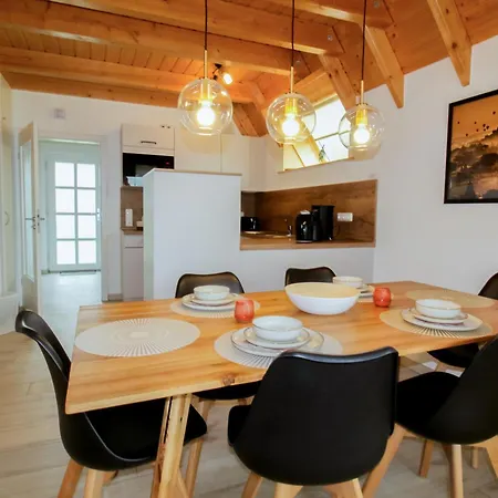 Mellumplate 17 دورم نيوفيلد