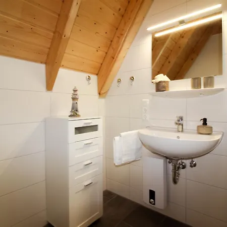 Mellumplate 17 بيت للعطل